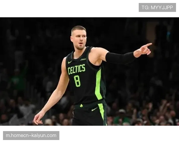 老鹰内线防守升级 波尔津吉斯护筐与卡佩拉篮板保护