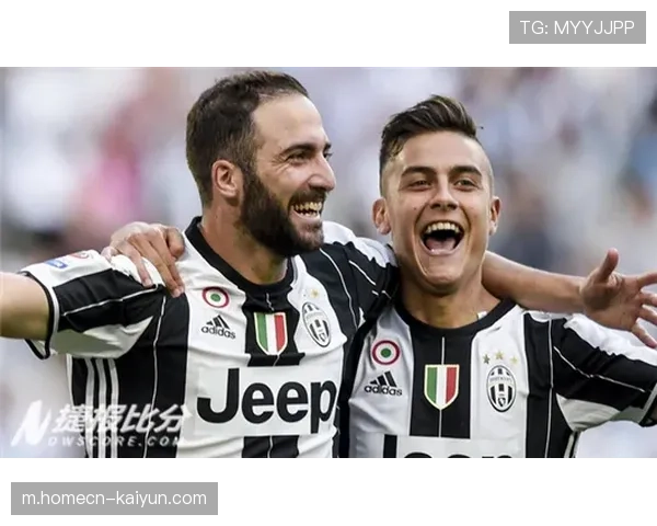 加拉塔萨雷中场梅尔滕斯经验丰富，组织调度成关键环节