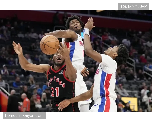 活塞坎宁安控球时间增加，后场轮换更加集中